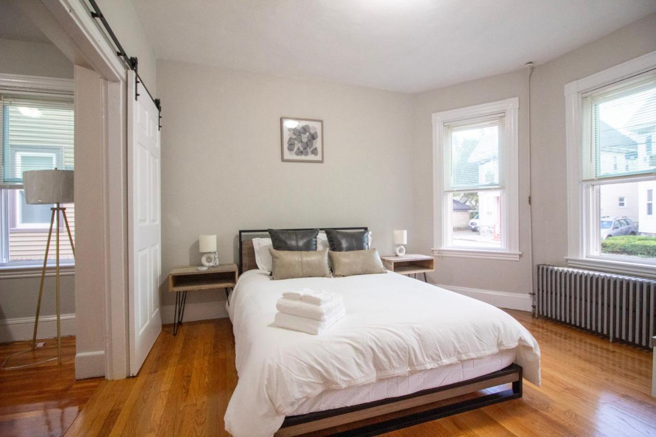 2 Bedroom Condo Close To Boston And Cambridge With Free Parkings Экстерьер фото